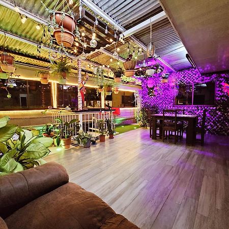 Apartamento Samsay I Cartago Bagian luar foto