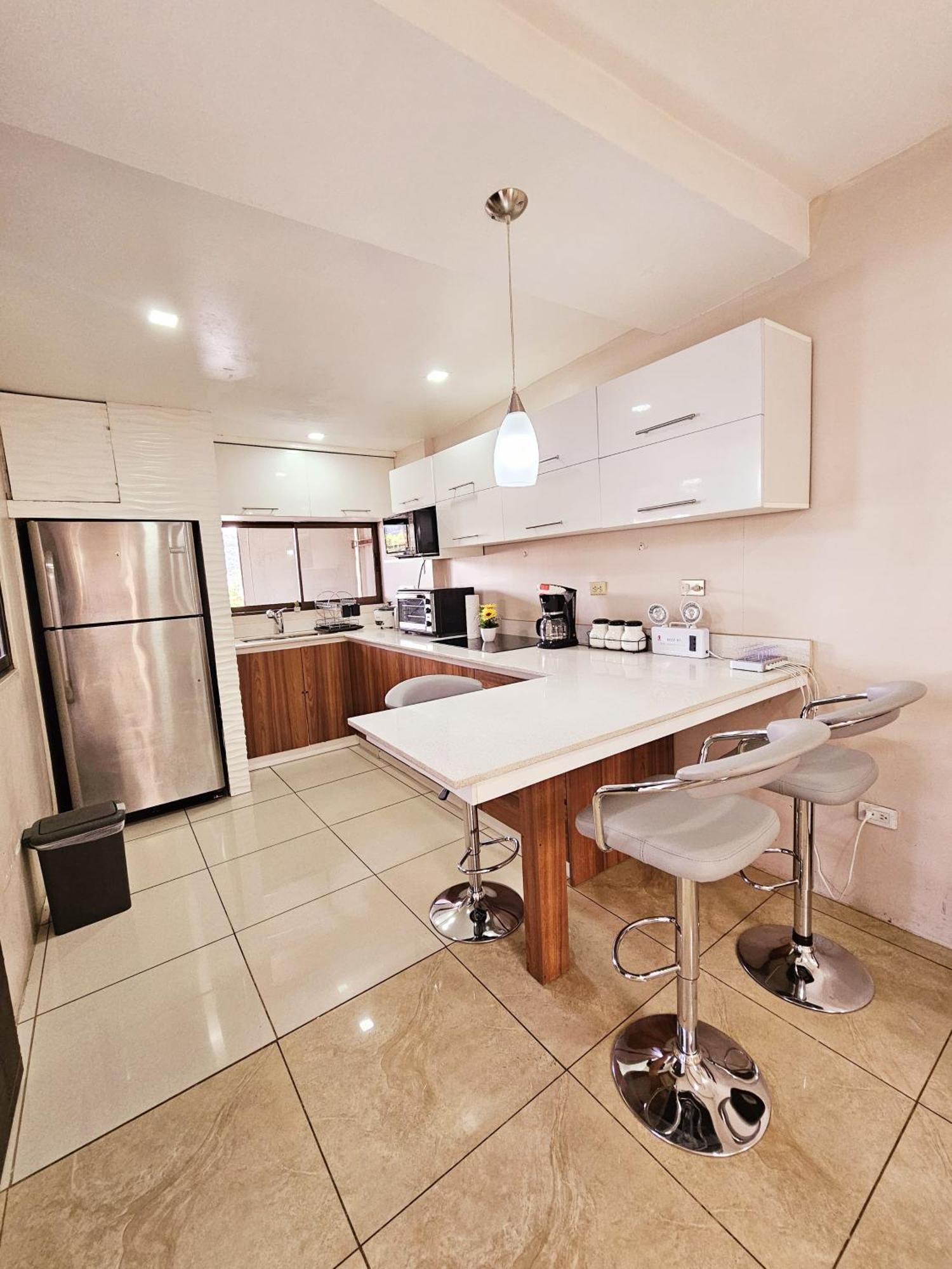 Apartamento Samsay I Cartago Bagian luar foto